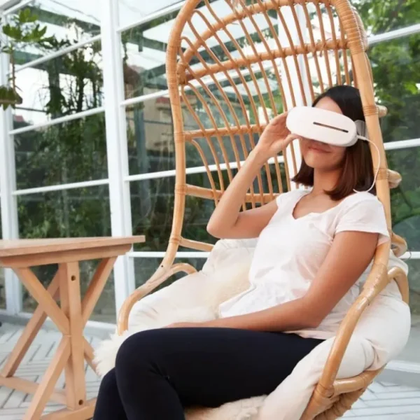 Flash Sale Aurai Aurai Vision Plus Hot Compress Water Vibration Eye Heat Massager - GlowEssence Care - Embrace the Essence of Radiance with Premium Skincare Solutions