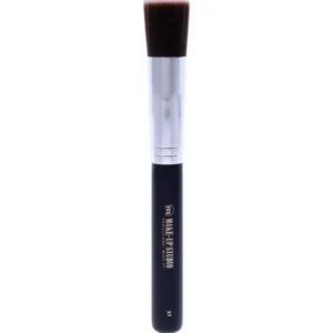 Beauty*Foundation Nylon Brush - 37 Large by Make-Up Studio for Women - 1 Pc Brush - GlowEssence Care - Embrace the Essence of Radiance with Premium Skincare Solutions